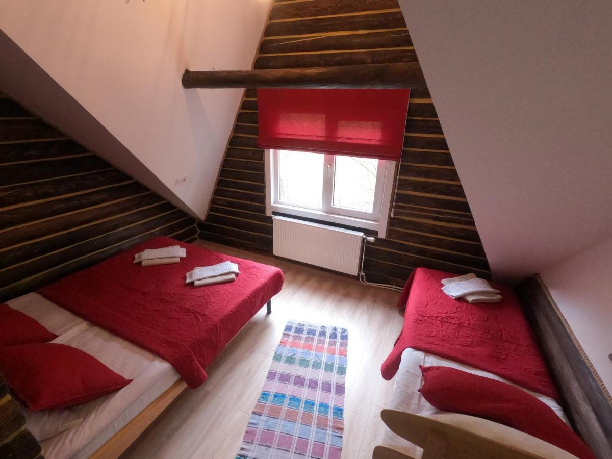 "Lian" Family Hotel & Restaurant Volosyanka  Bagian luar foto