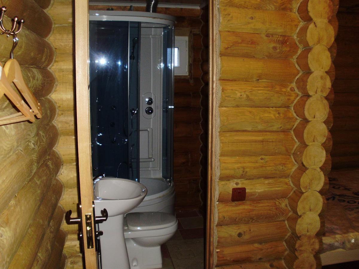 "Lian" Family Hotel & Restaurant Volosyanka  Ruang foto