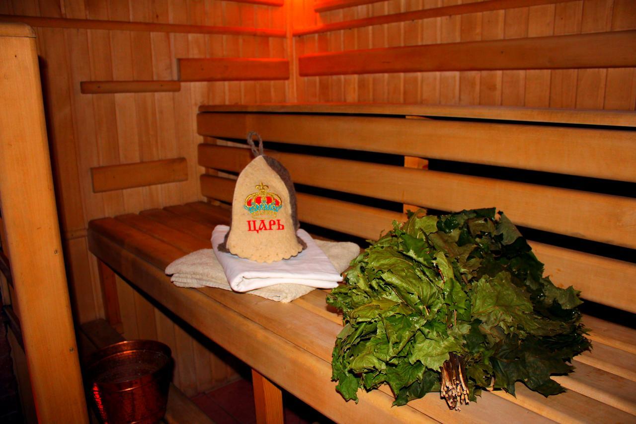 "Lian" Family Hotel & Restaurant Volosyanka  Bagian luar foto